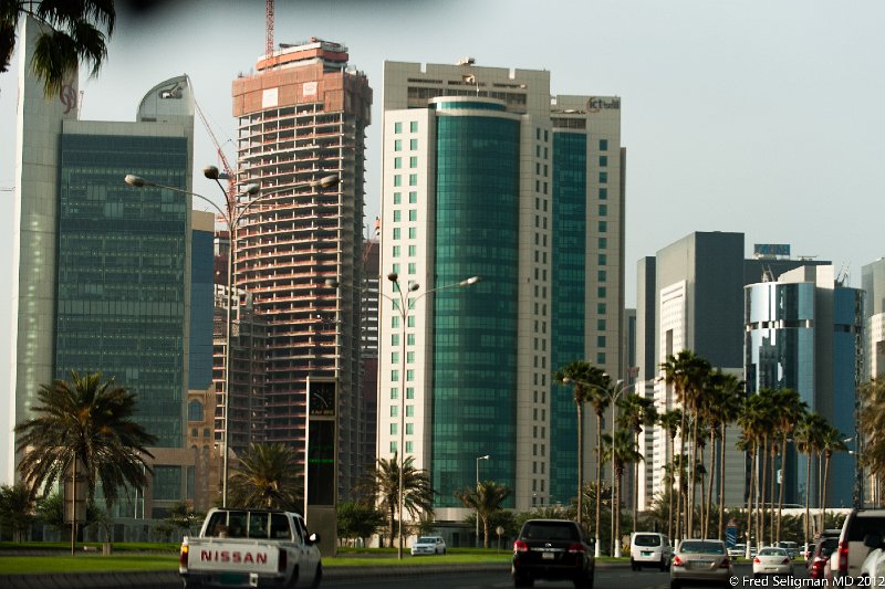 20120408_165206 Nikon D3 2x3.jpg - Doha skyscrapers